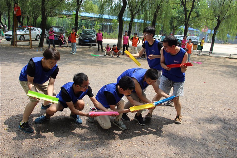 [快樂假日大酒店]+二日旅游團(tuán)建活動(dòng)