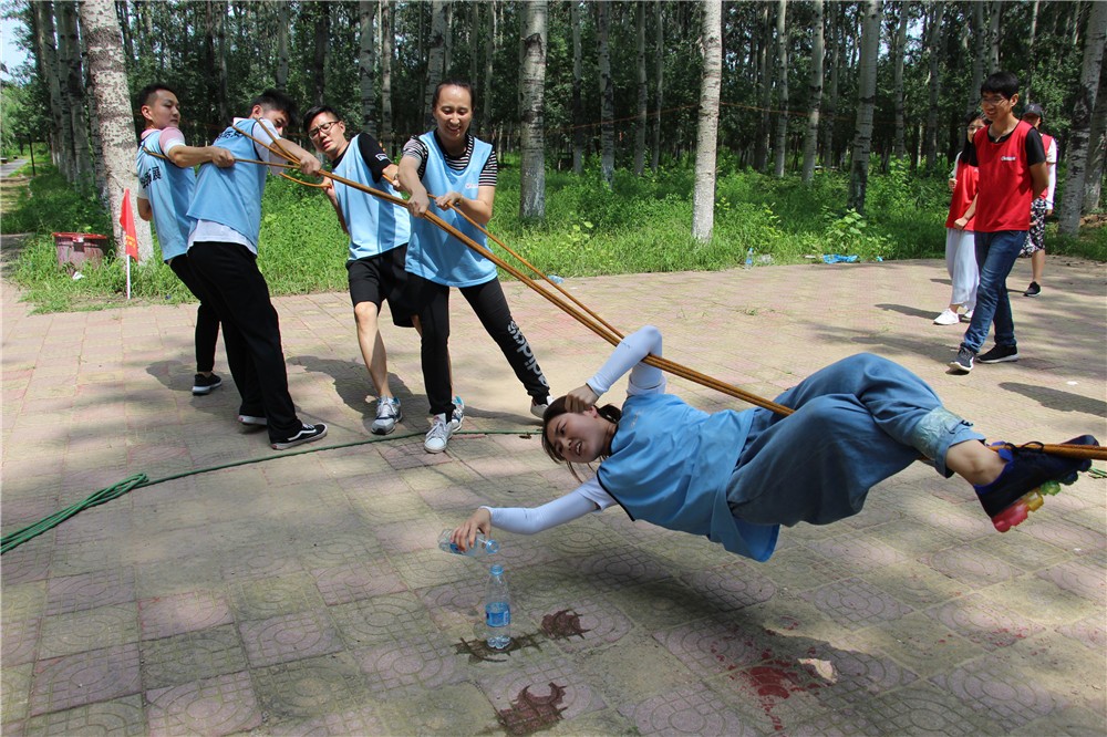 [懷柔苑林山莊]-兩日戰(zhàn)狼特訓(xùn)拓展活動(dòng)