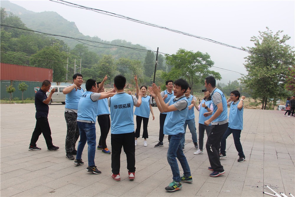 [豐寧壩上盛源山莊拓展基地]+場(chǎng)地拓展兩日?qǐng)F(tuán)建